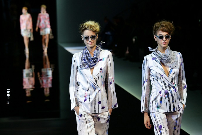 Giorgio Armani - Runway - Milan Fashion Week Womenswear Spring/Summer 2014